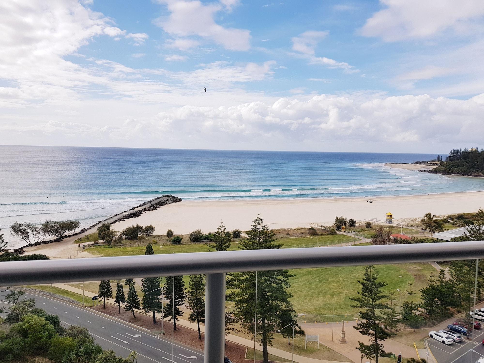 Blue C Coolangatta Aparthotel Exterior photo