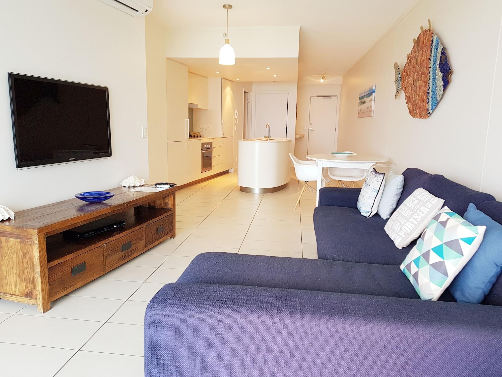 Blue C Coolangatta Aparthotel Exterior photo