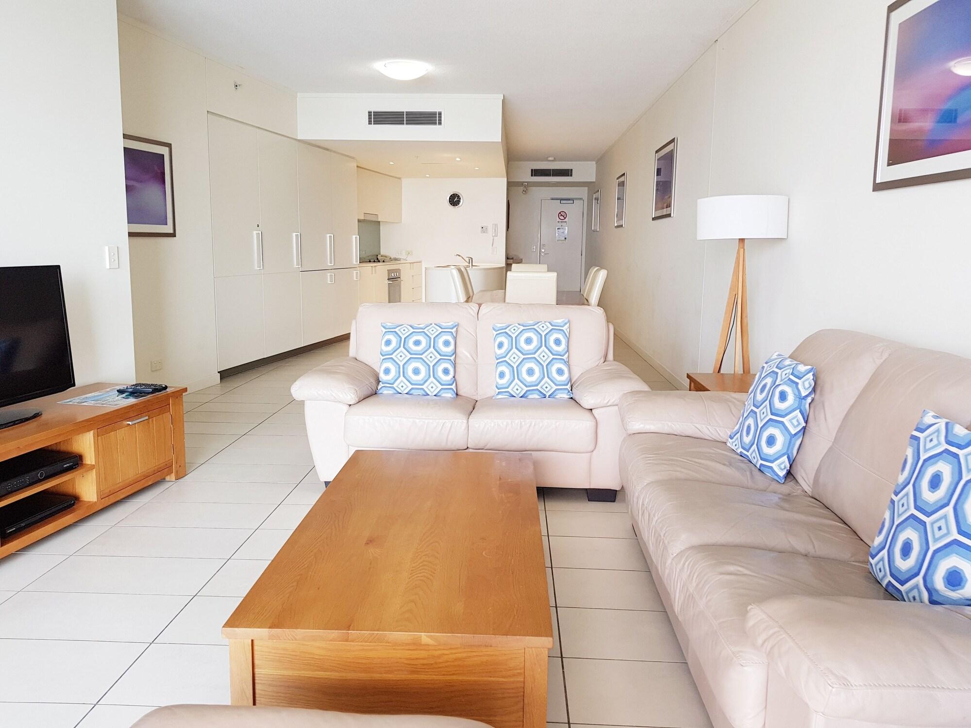 Blue C Coolangatta Aparthotel Exterior photo