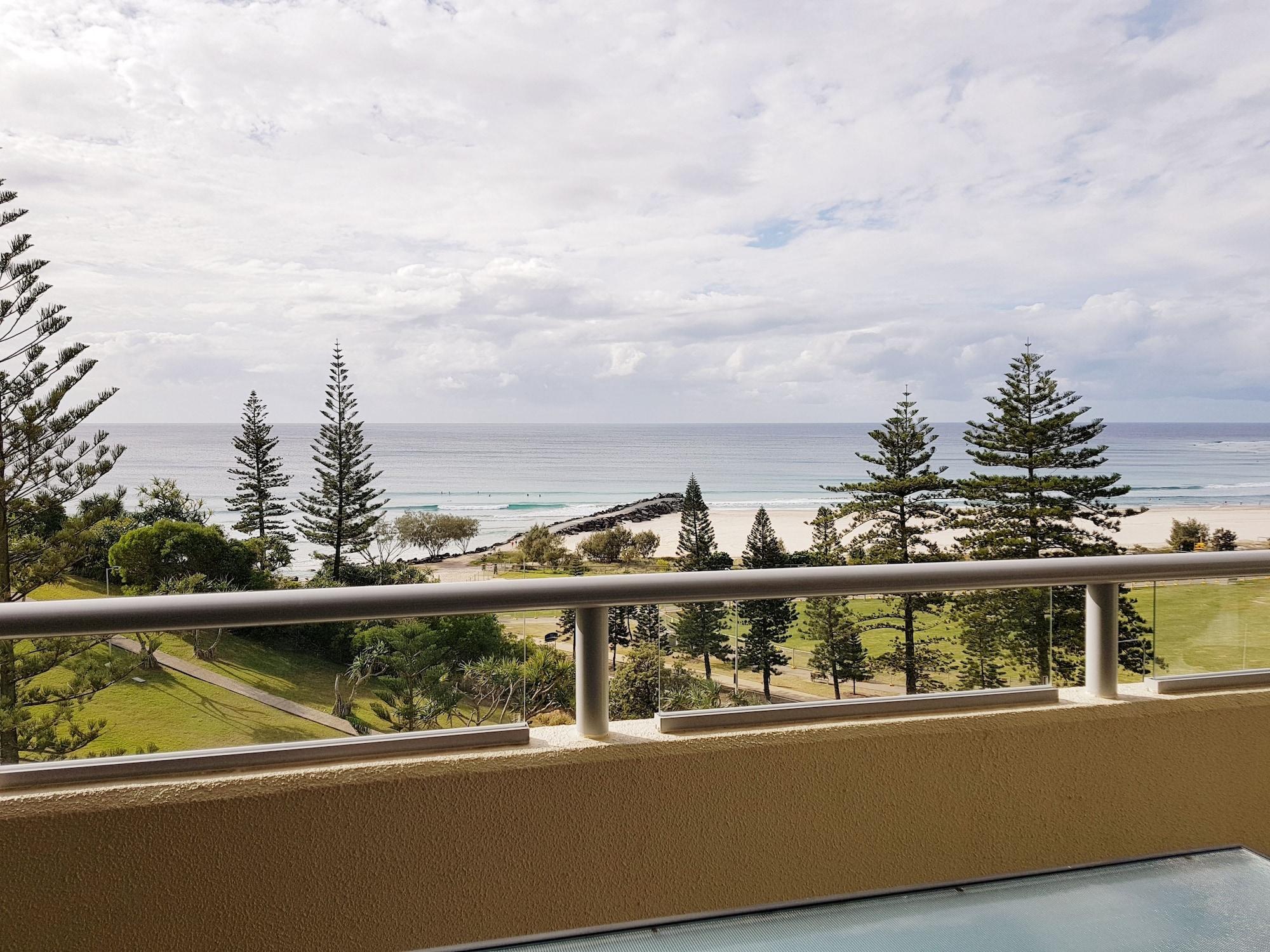 Blue C Coolangatta Aparthotel Exterior photo