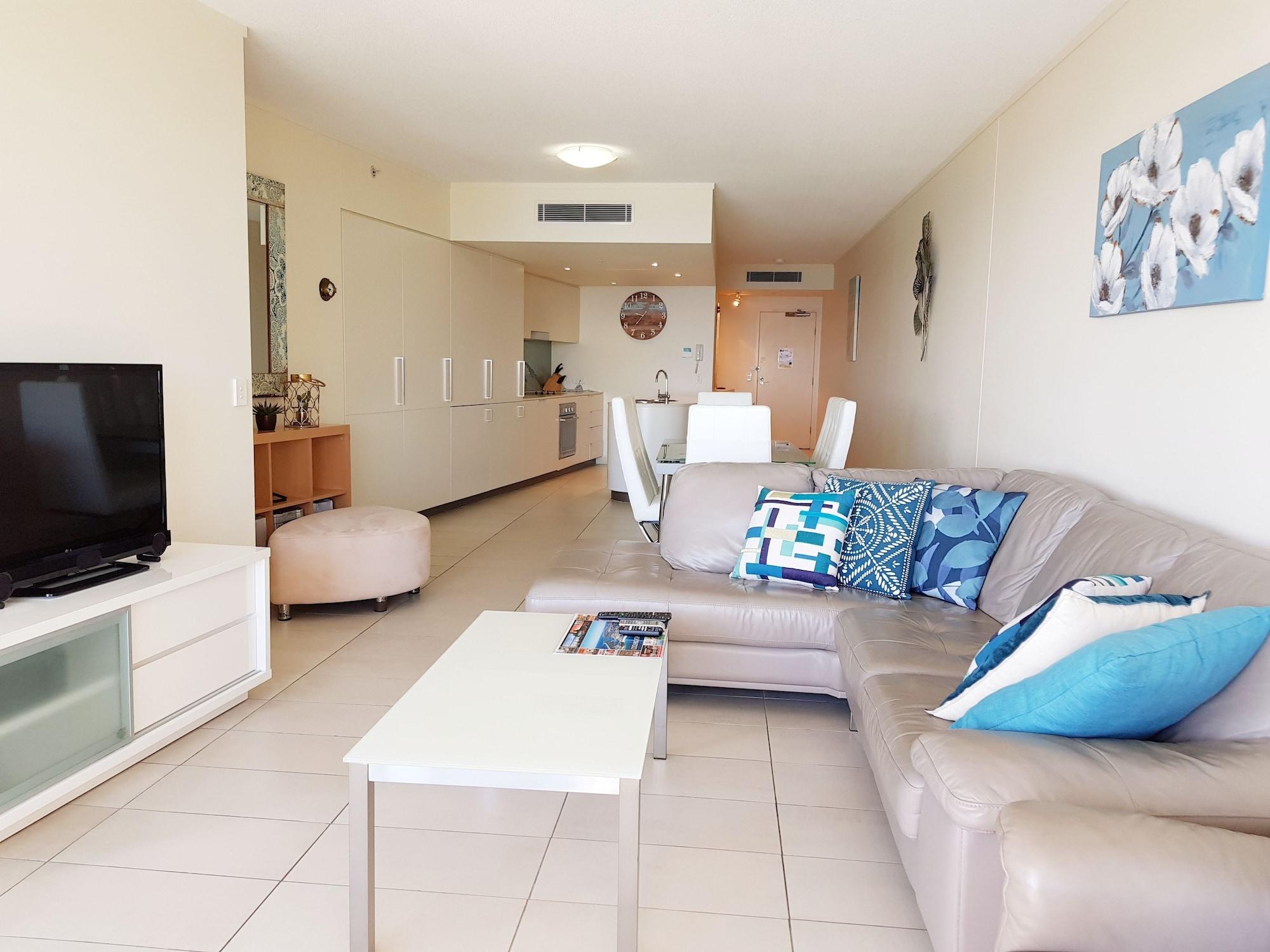 Blue C Coolangatta Aparthotel Exterior photo