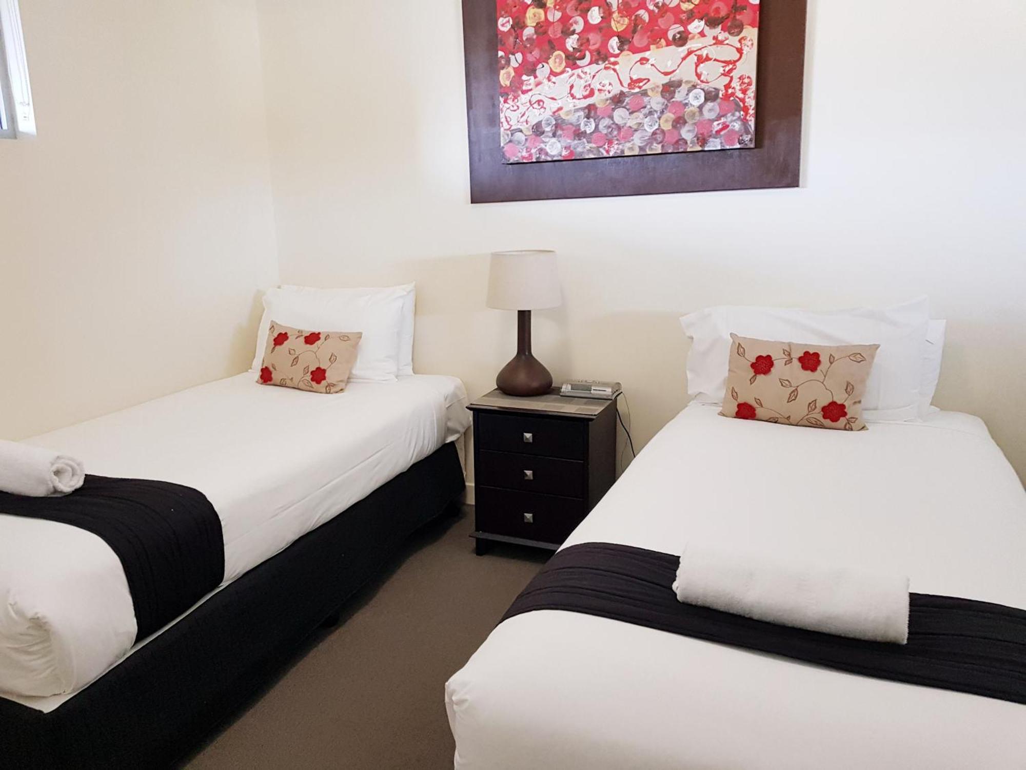 Blue C Coolangatta Aparthotel Room photo