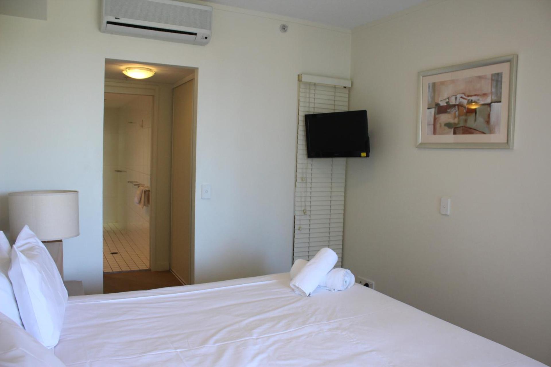 Blue C Coolangatta Aparthotel Exterior photo