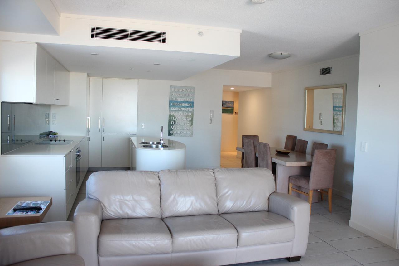 Blue C Coolangatta Aparthotel Exterior photo