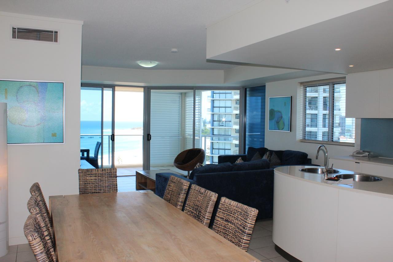 Blue C Coolangatta Aparthotel Exterior photo